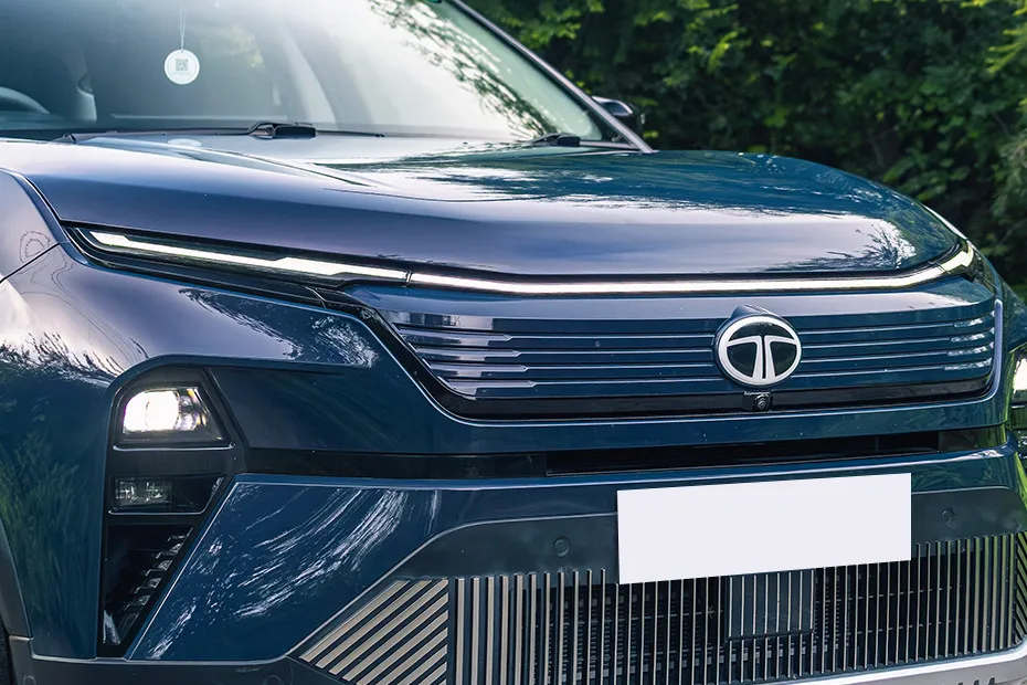 Tata Harrier EV Daytime Running Lamps (DRL)