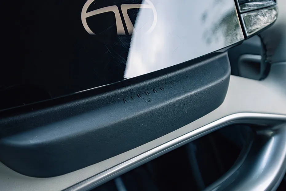 Tata Harrier EV Driver Airbag
