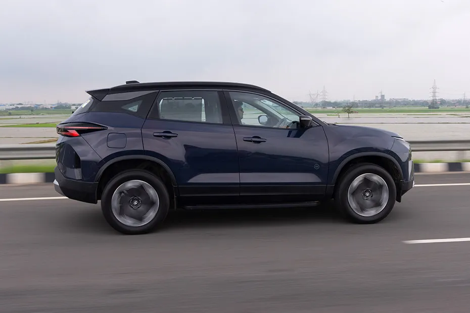 Tata Harrier EV Driving: Side Profile (Right) View