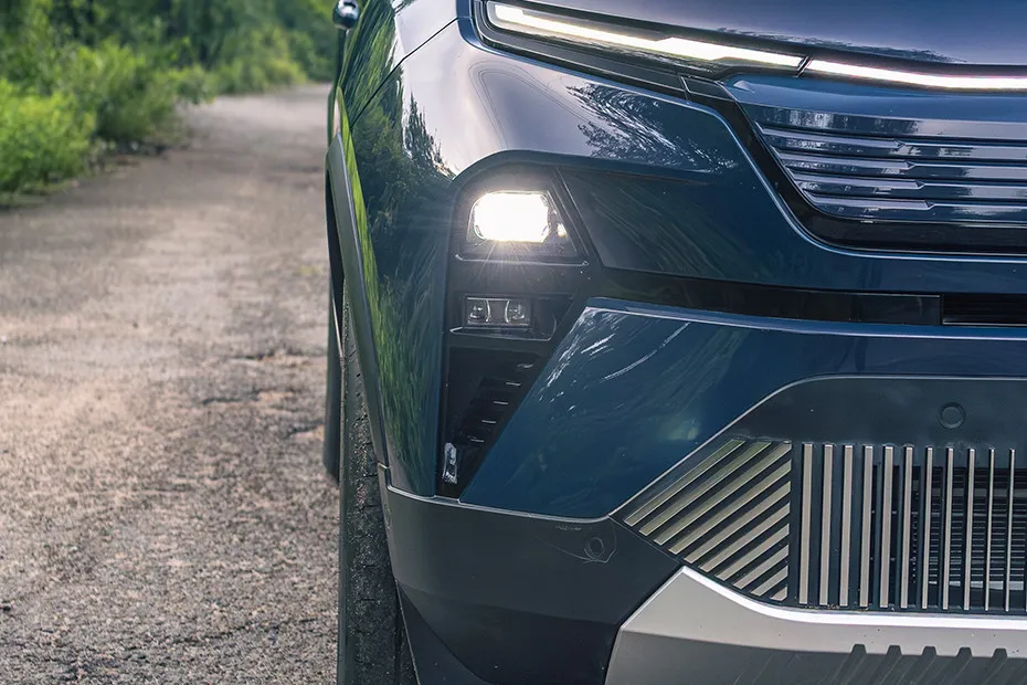 Tata Harrier EV Headlight