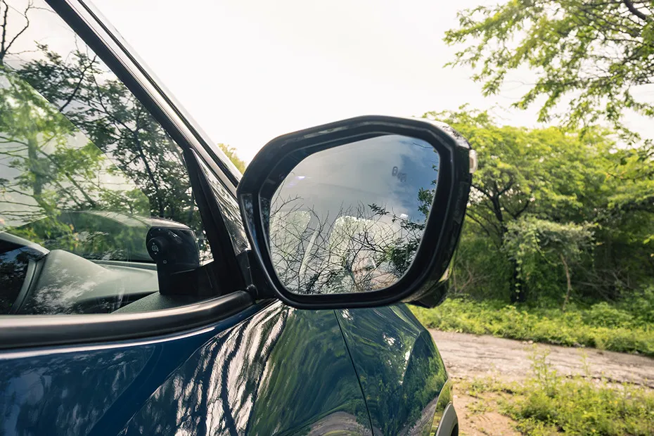 Tata Harrier EV Outside Mirror Glass