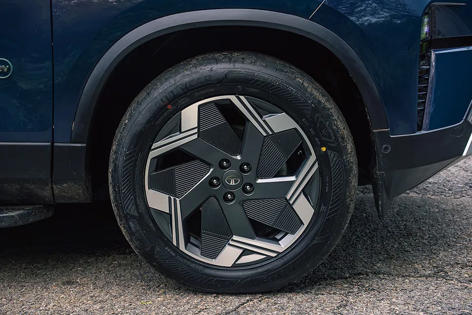 Tata Harrier EV Wheel
