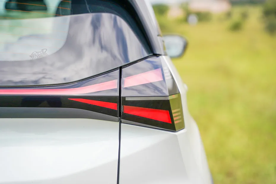 Tata Nexon EV Taillight