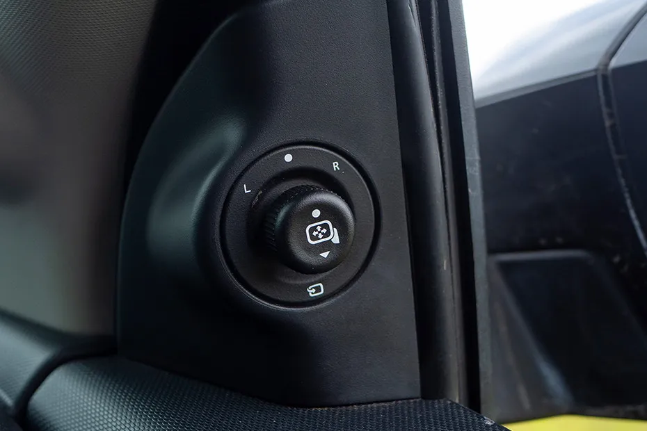 Tata Nexon Mirror Adjustment Controls