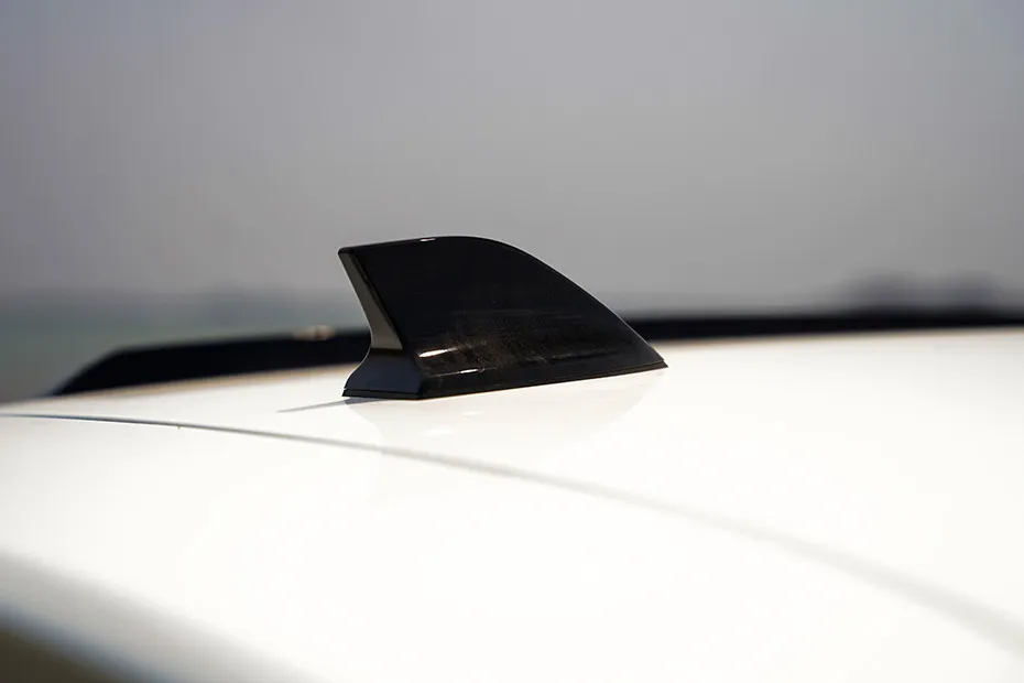 Tata Punch Antenna