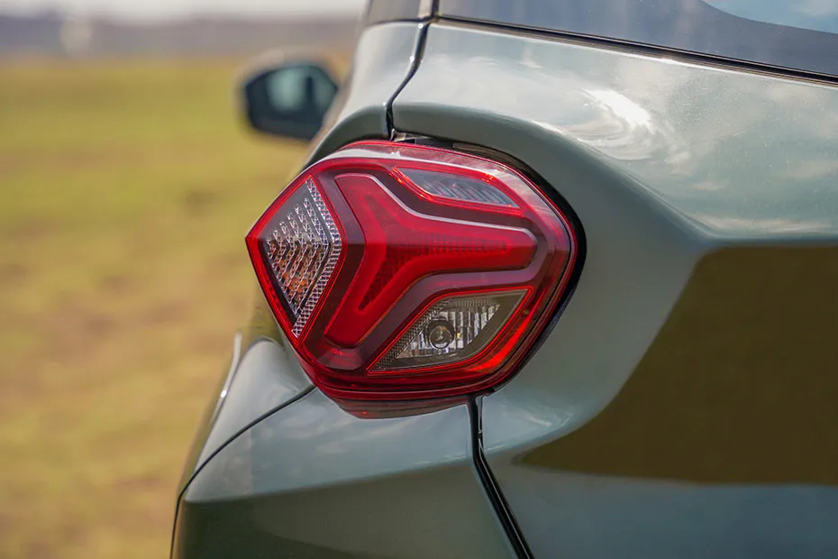 Tata Punch Taillight