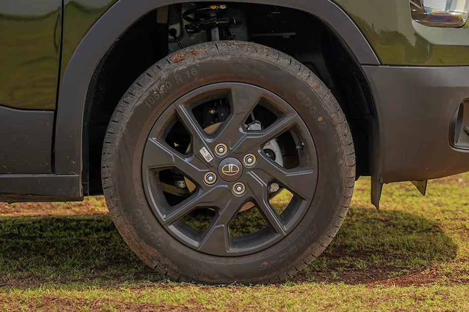 Tata Punch Wheel