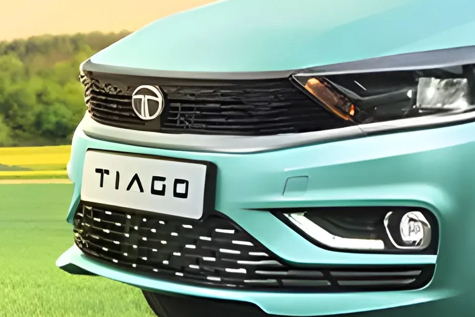 Tata Tiago Grille