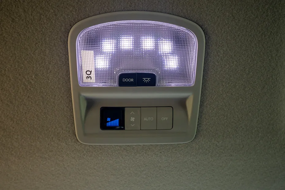 Toyota Fortuner Cabin Light (Rear)