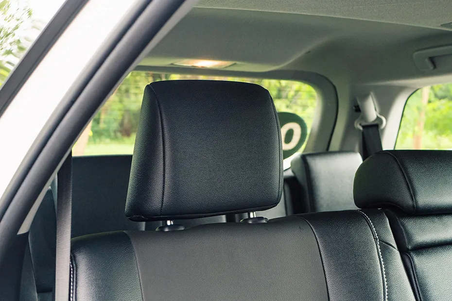 Toyota Fortuner Rear Seat Headrest