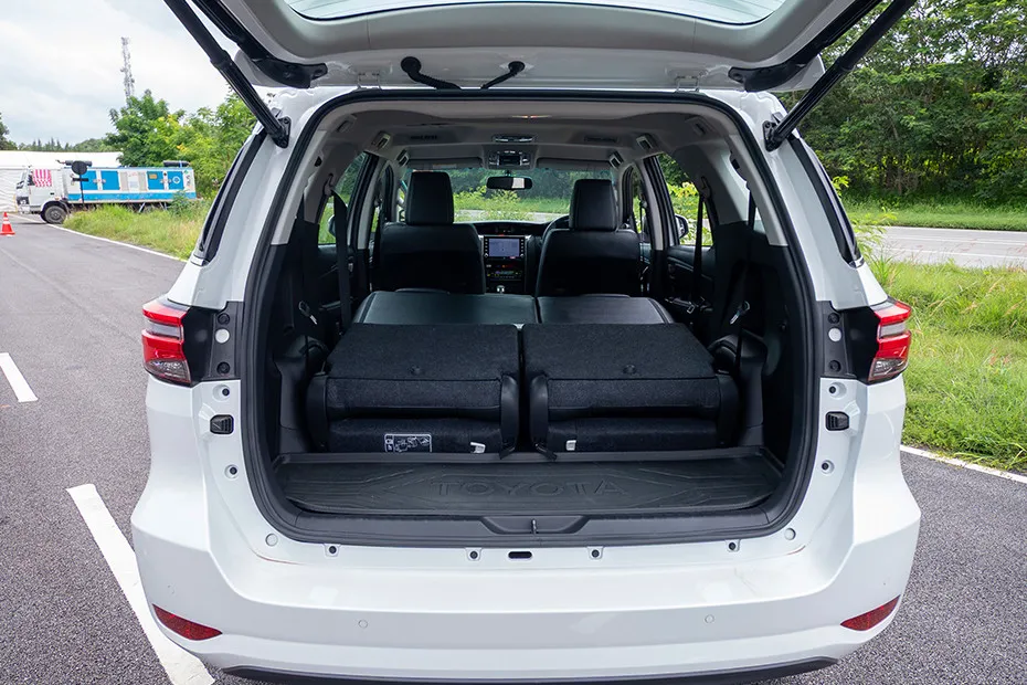 Toyota Fortuner Rear Seats (Turned Over)