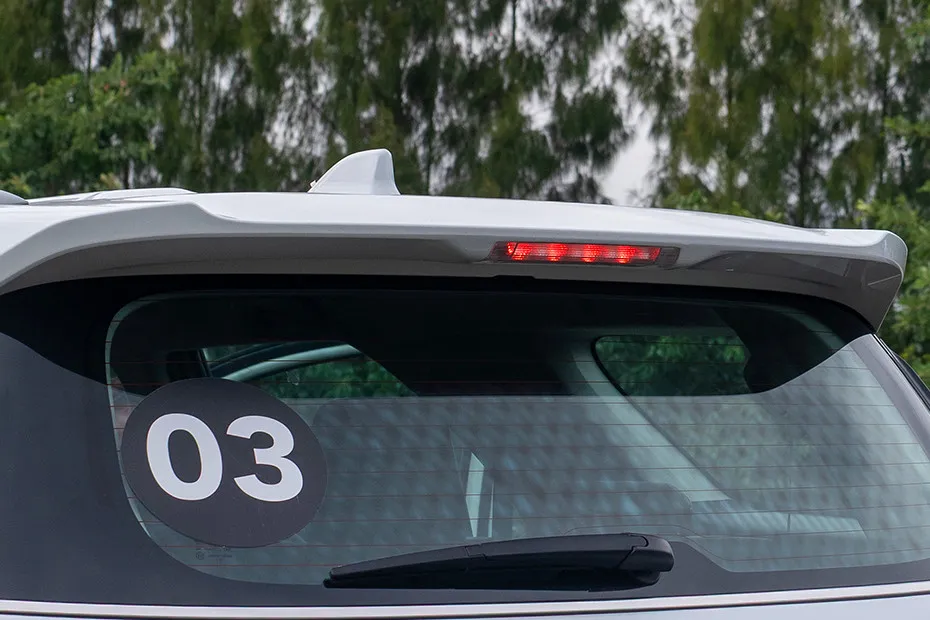 Toyota Fortuner Rear Spoiler