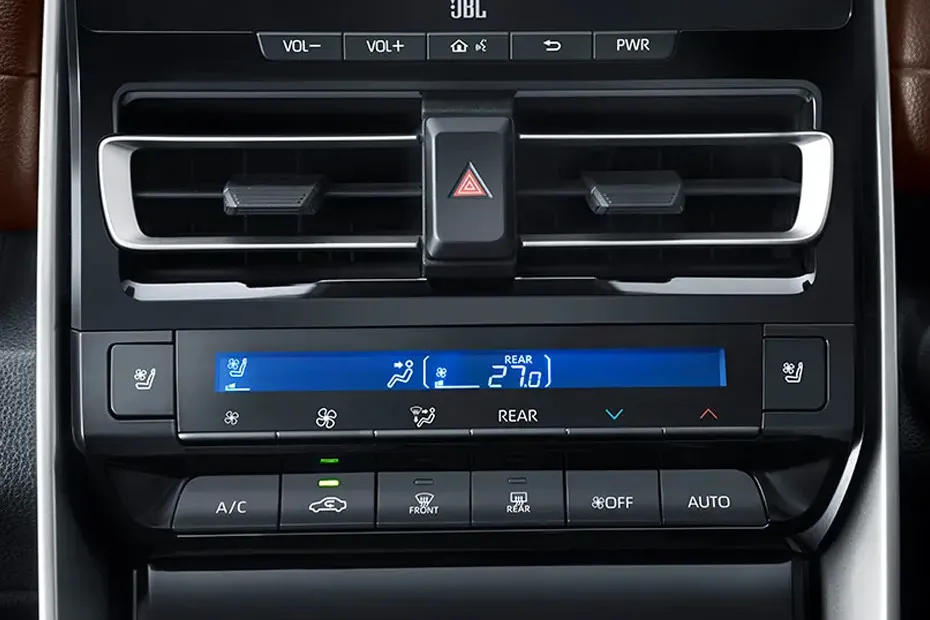 Toyota Innova Hycross AC Controls