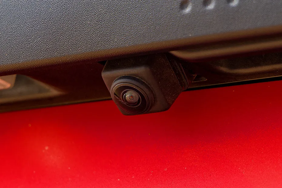 Toyota Urban Cruiser EBELLA 360 Degree Camera (Rear)