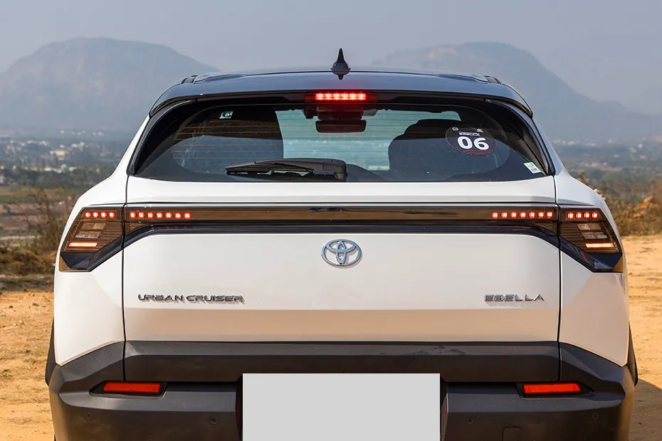 Toyota Urban Cruiser EBELLA Boot (Closed)