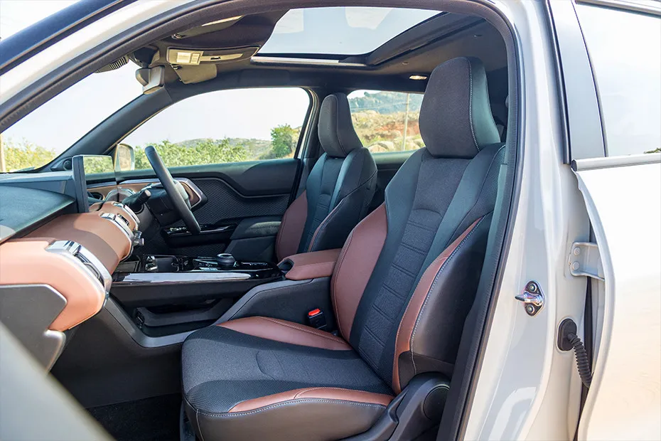 Toyota Urban Cruiser EBELLA Passenger Cabin View