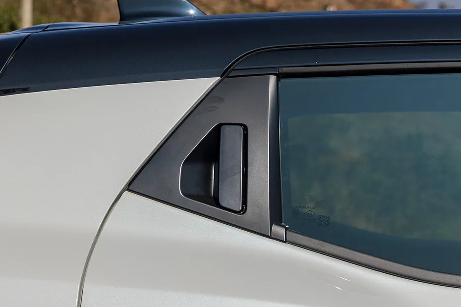 Toyota Urban Cruiser EBELLA Rear Door Handle