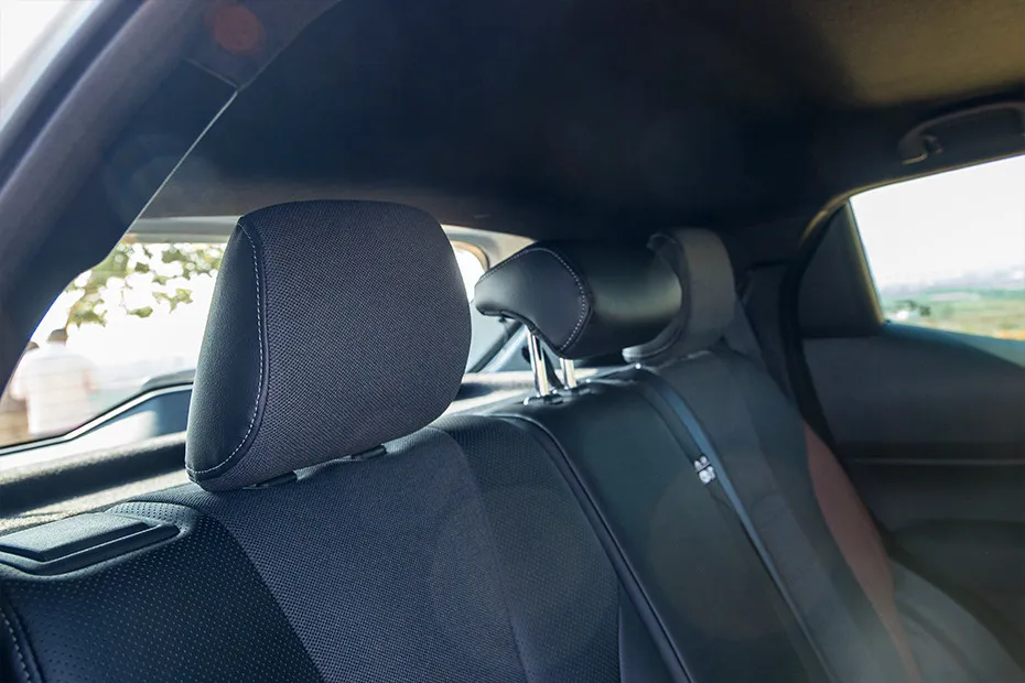 Toyota Urban Cruiser EBELLA Rear Seat Headrest