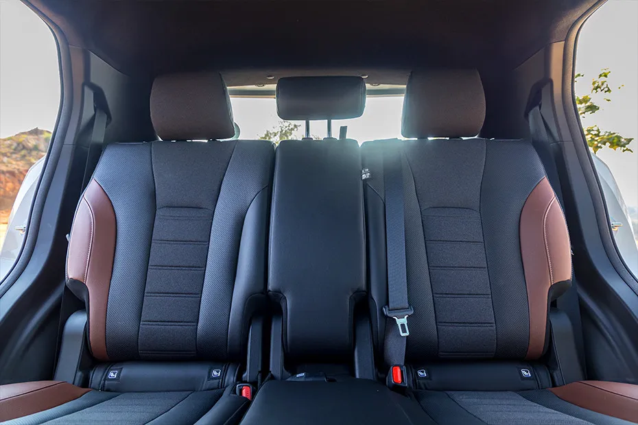 Toyota Urban Cruiser EBELLA Rear Seats