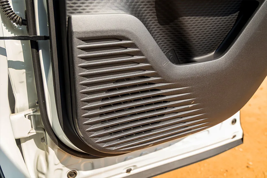 Toyota Urban Cruiser EBELLA Rear Speaker
