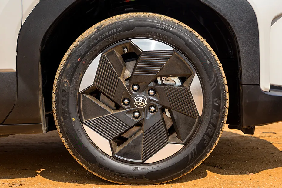 Toyota Urban Cruiser EBELLA Wheel