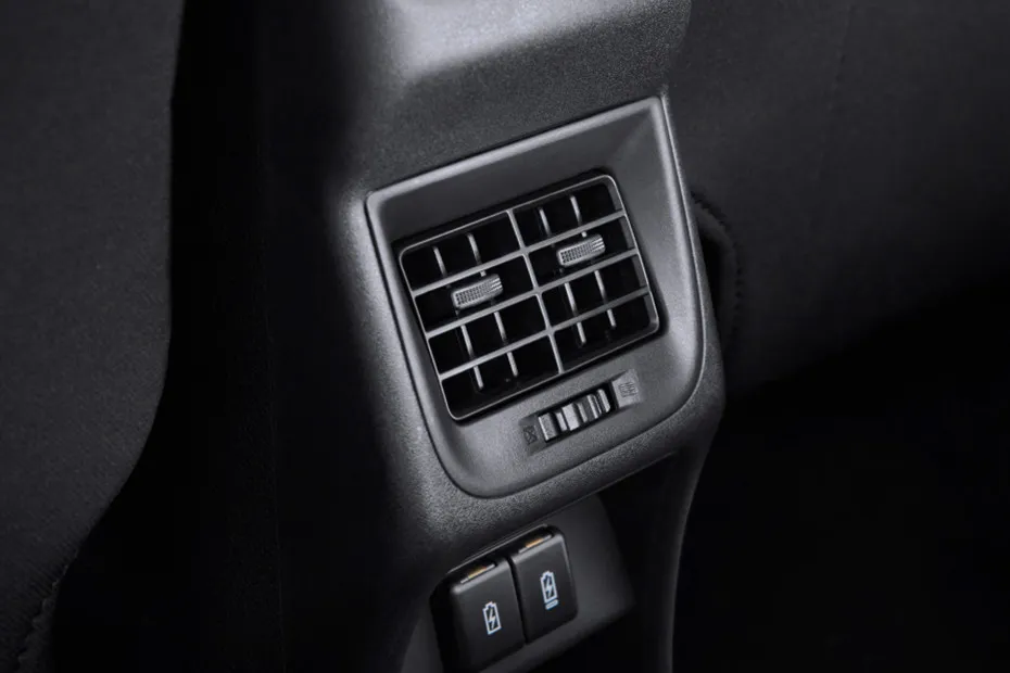 Toyota Urban Cruiser Taisor Rear Air vents