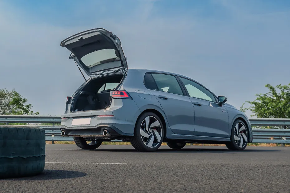 Volkswagen Golf GTI Exterior Image