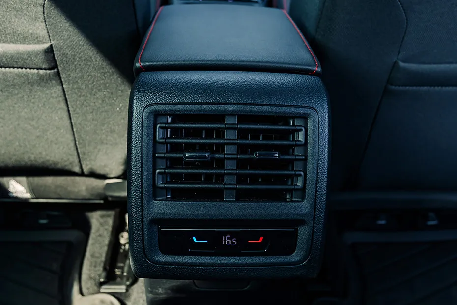 Volkswagen Golf GTI Rear Air vents