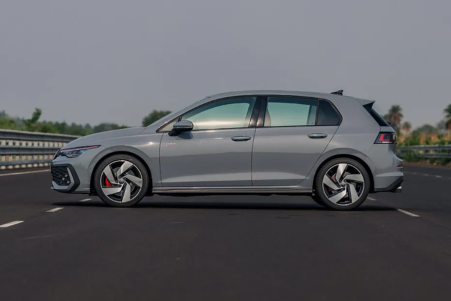 Golf GTI image