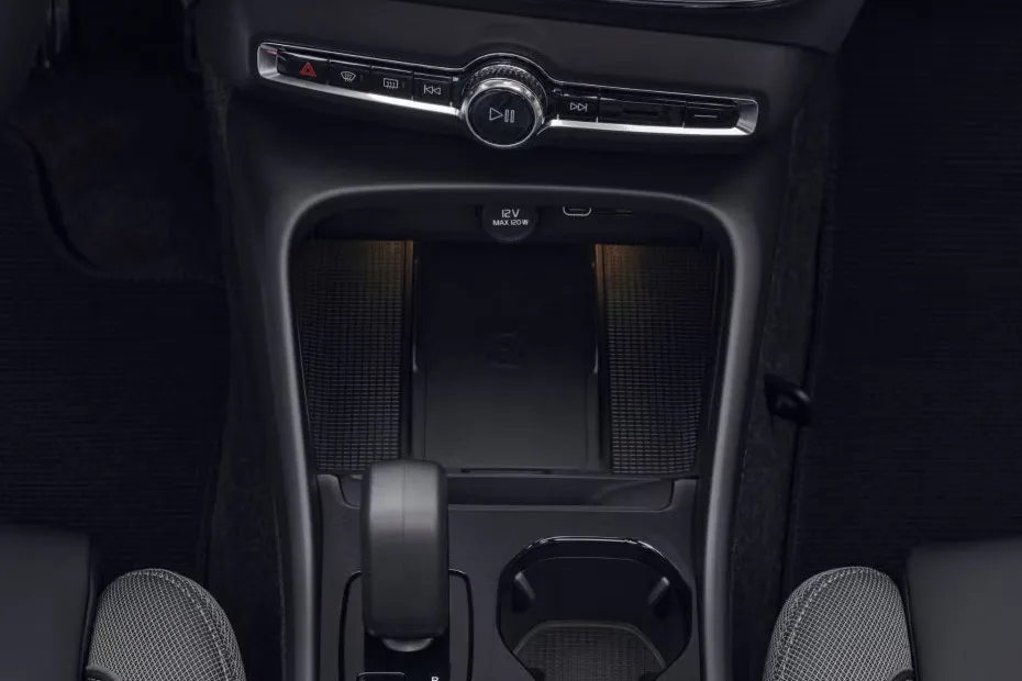 Volvo EX40 Wireless Charger