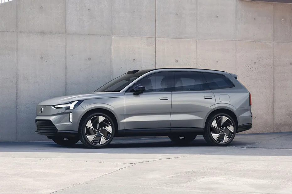 Volvo EX90 Exterior Image