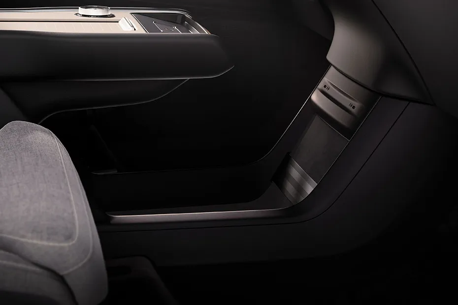 Volvo EX90 Interior Image