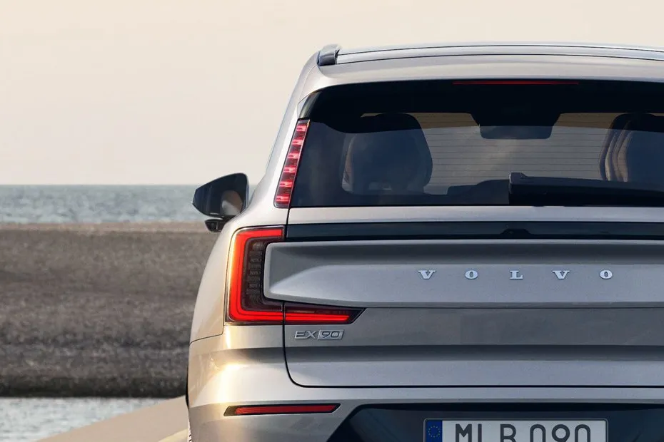 Volvo EX90 Taillight