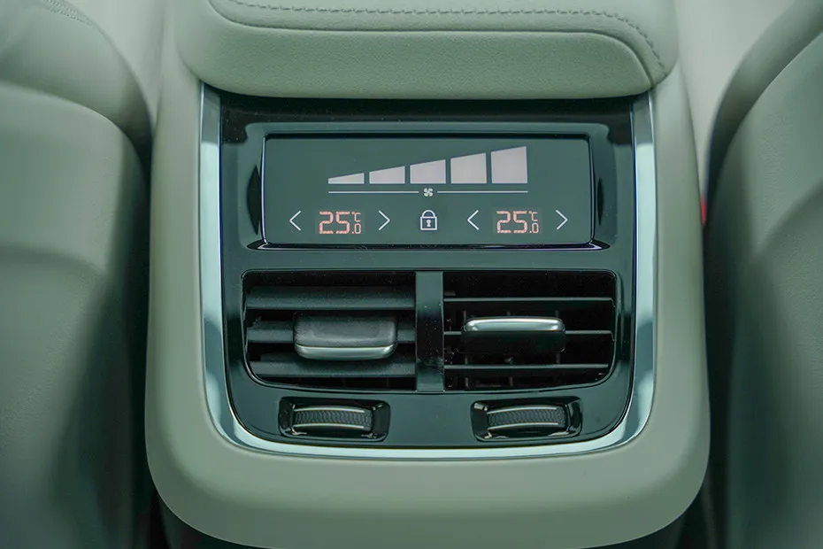 Volvo XC60 Rear AC Vents (Floor)