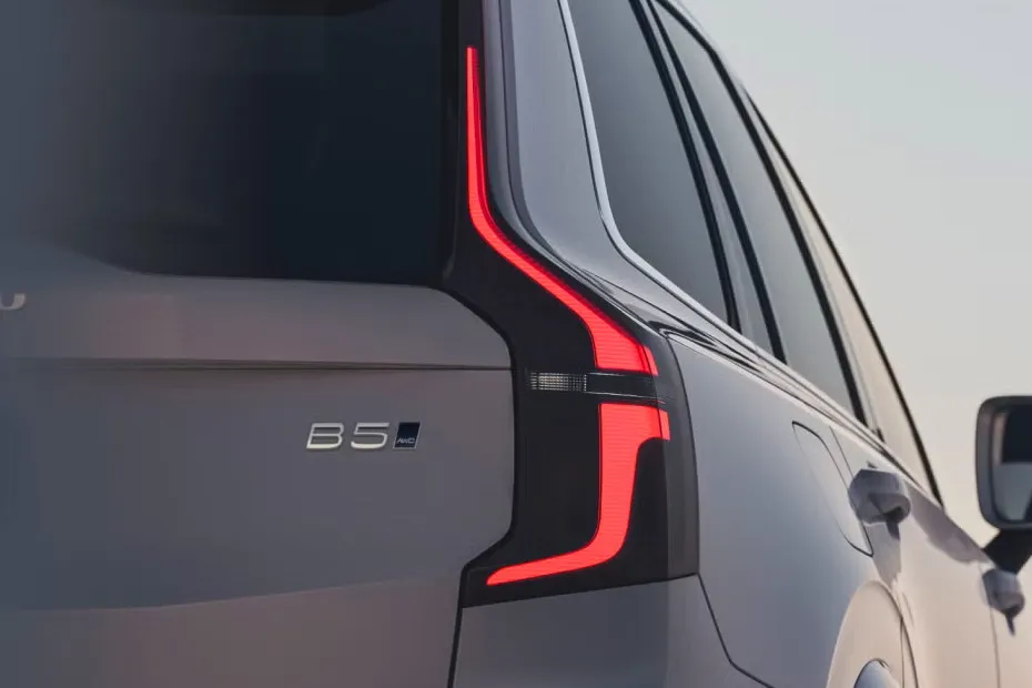 Volvo XC90 Taillight