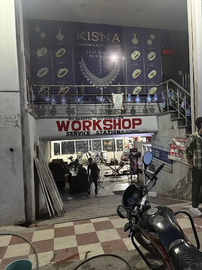 2- wheeler workshop