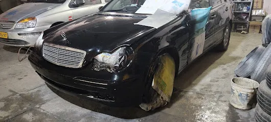 A One garage car Denting & Painting