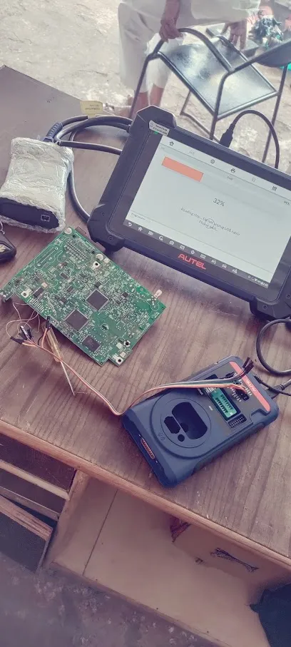 A to z immobilizer sensor key work & auto electrition