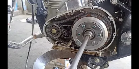 A1 Auto Garage two wheeler bike repairing sabhi gadiyon