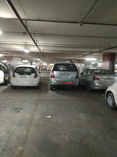 Aalishan car parking