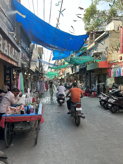 AC Market Open Parking