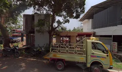 മാന്ത്ര പറമ്പിൽ കാർ A/C