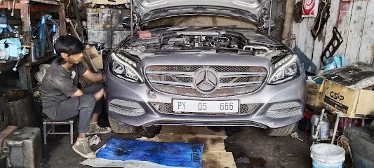 Anand's Garage