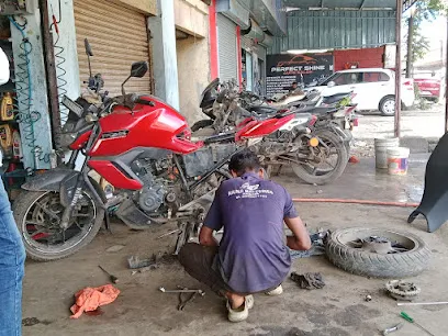 Arjun Auto Garage and Services washing and bike service point