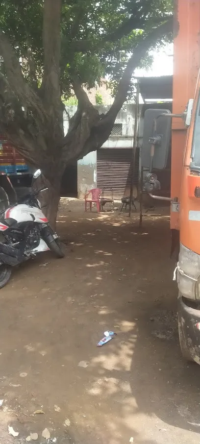 अंसार मिस्त्री बॉडी मेकर