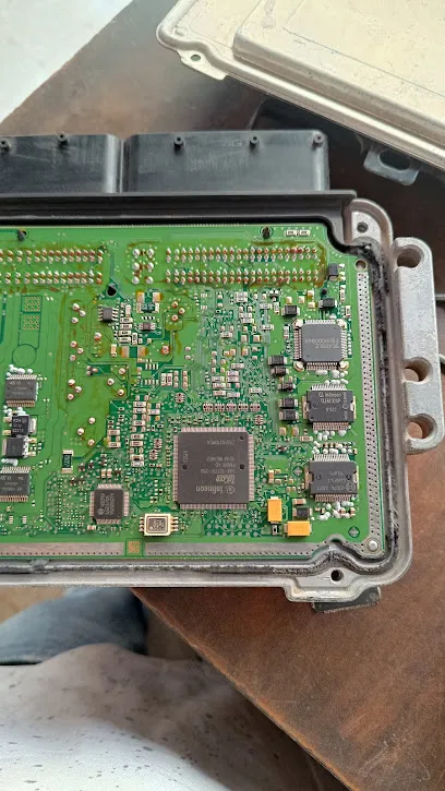 ASIAN Car Ecm Repair