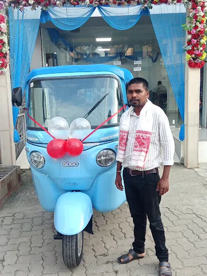 Axom Bajaj, 3 Wheeler Service