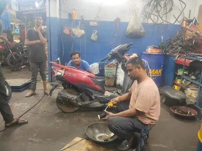 Azam Two wheeler service center