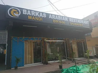 bajaj showroom sqiretartas 180cc