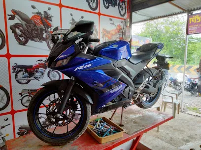 Bharat Auto service and spray painting and Batteries
